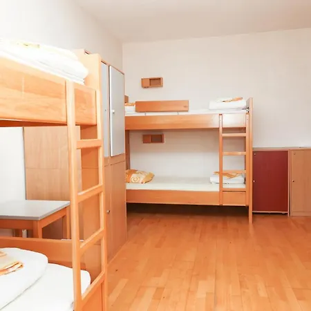 Auberge de jeunesse Hi *