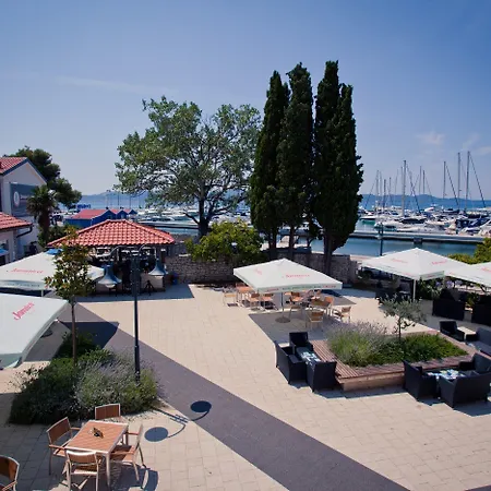 Hi Auberge de jeunesse *