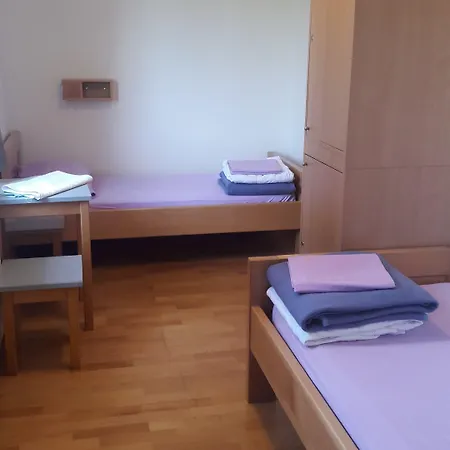 Hi Albergue Zadar